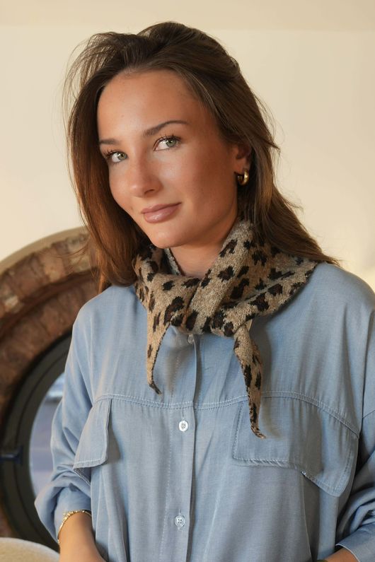 Nora Leopard Knit Neckerchief Mocha 